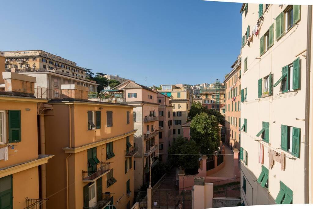 Appartamento Salita S. Anna - Affitti Brevi Italia Genoa Exterior photo
