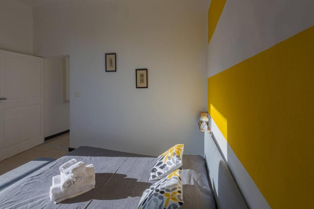 Appartamento Salita S. Anna - Affitti Brevi Italia Genoa Exterior photo